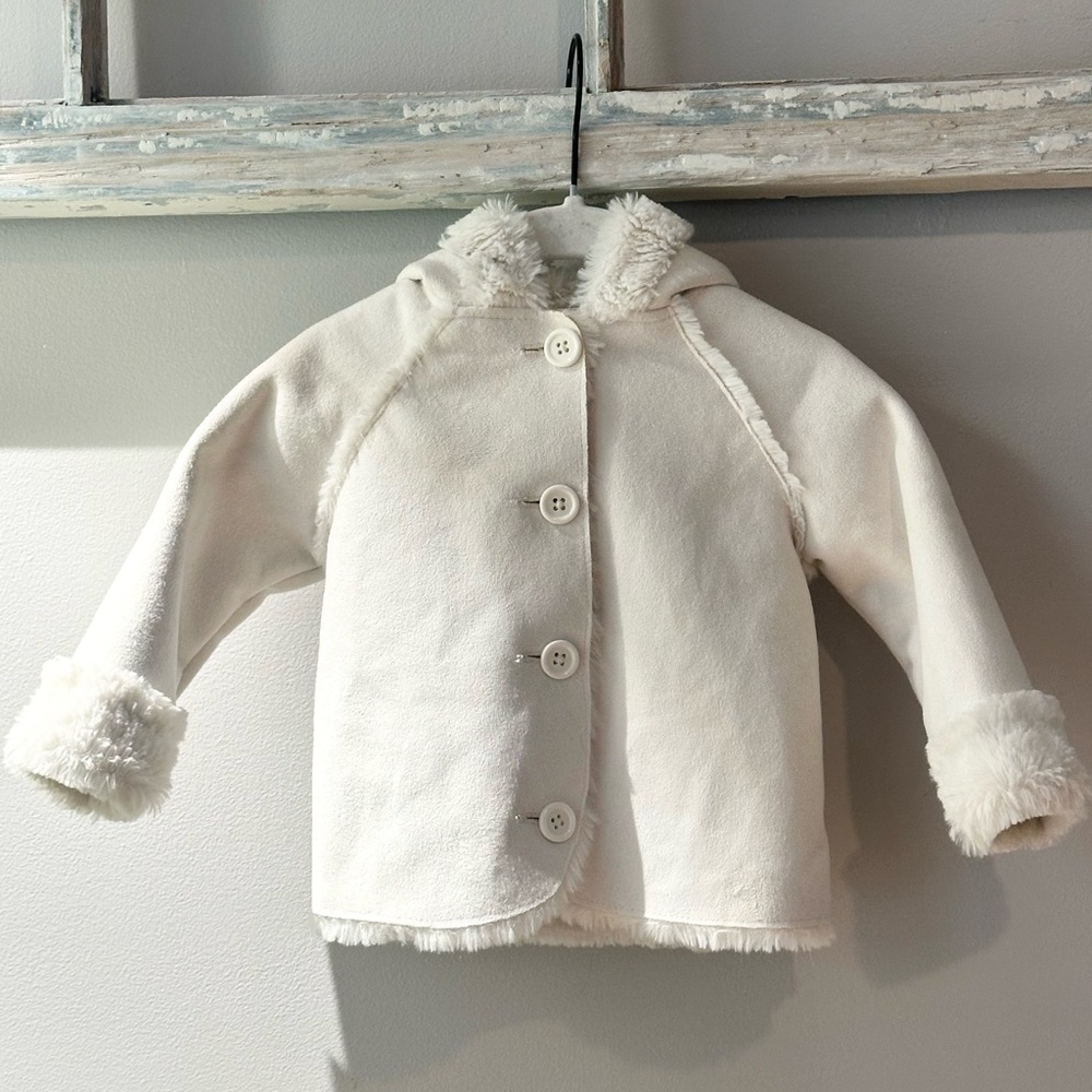 Girls Cozy Hooded Faux Suede jacket